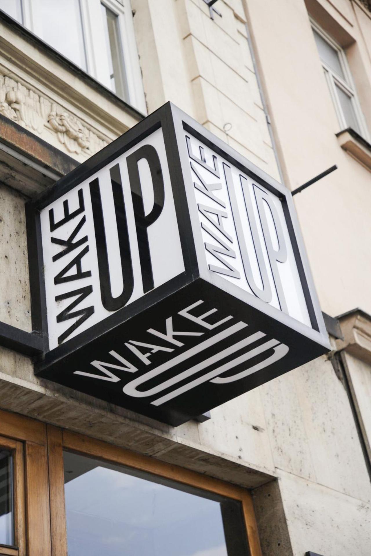 Wake Up Wellness Hostel Brno Exterior photo